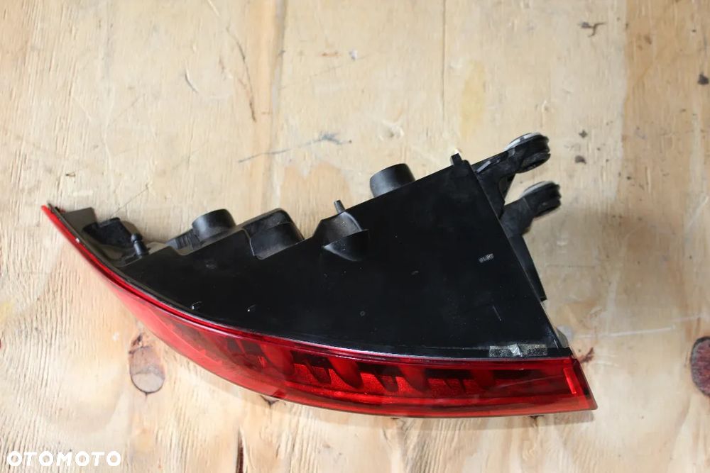 LAMPA TYLNA LEWA LED AUDI A7 EU 4K8945069B 2020 - 8