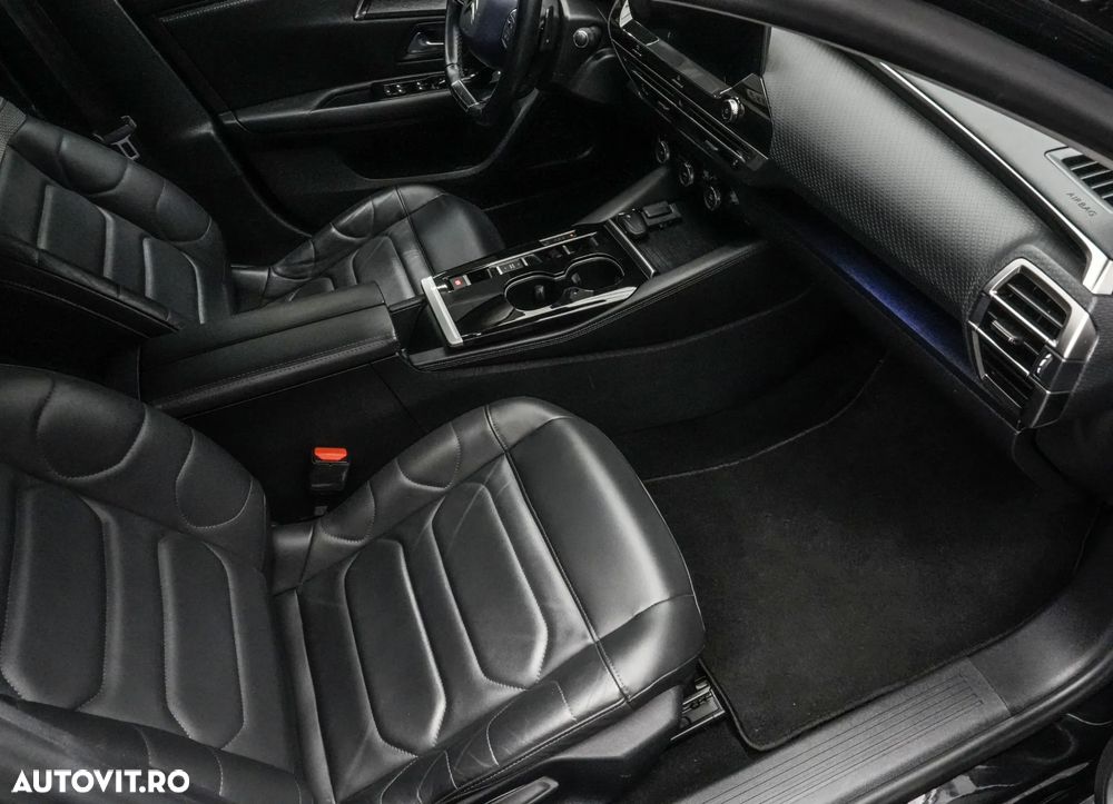 Citroën C5 X 1.6 PHeV 180 EAT8 PLUS - 12