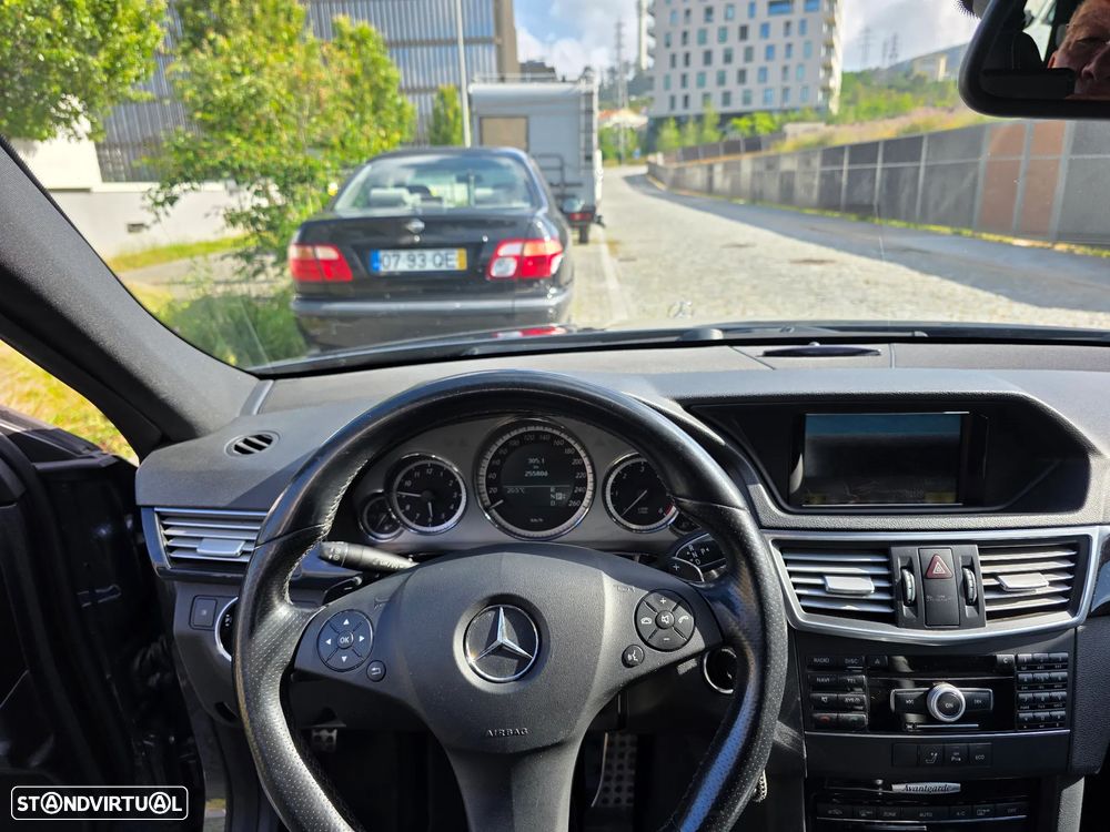 Mercedes-Benz E 250 CDi Avantgarde BlueEfficiency Auto. - 8