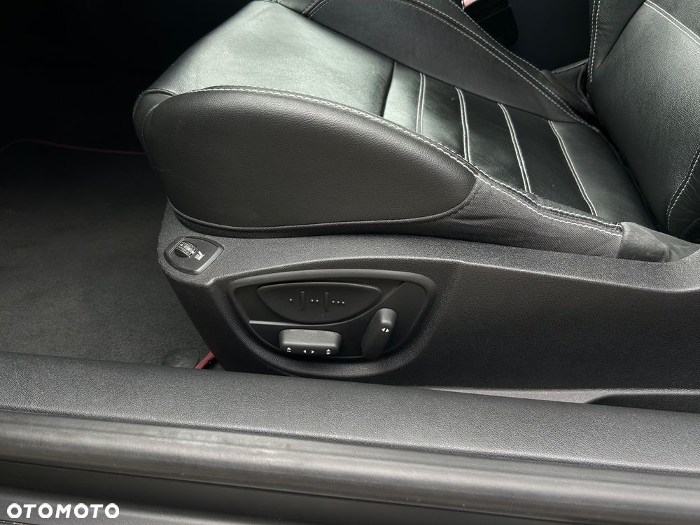 Renault Laguna 2.0 dCi FAP Dynamique - 16