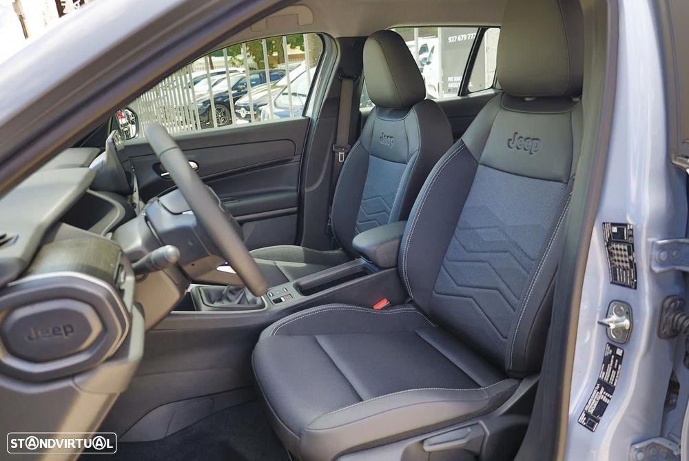 Jeep Avenger 1.2 GSE T3 Altitude - 9