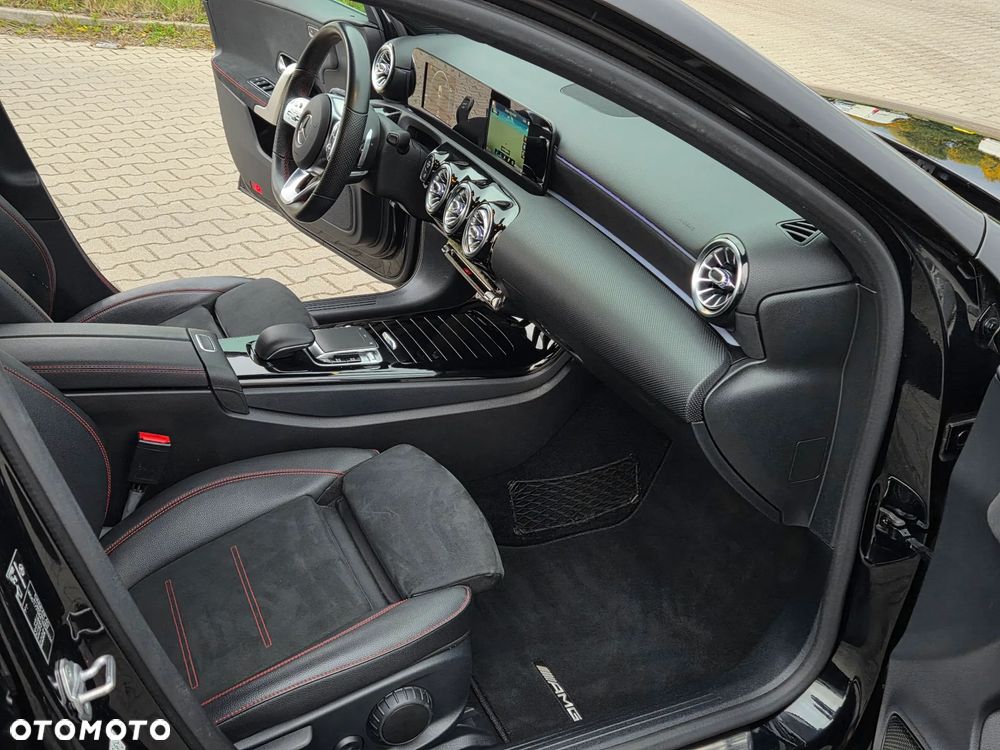 Mercedes-Benz Klasa A 180 7G-DCT Advanced AMG Line - 22