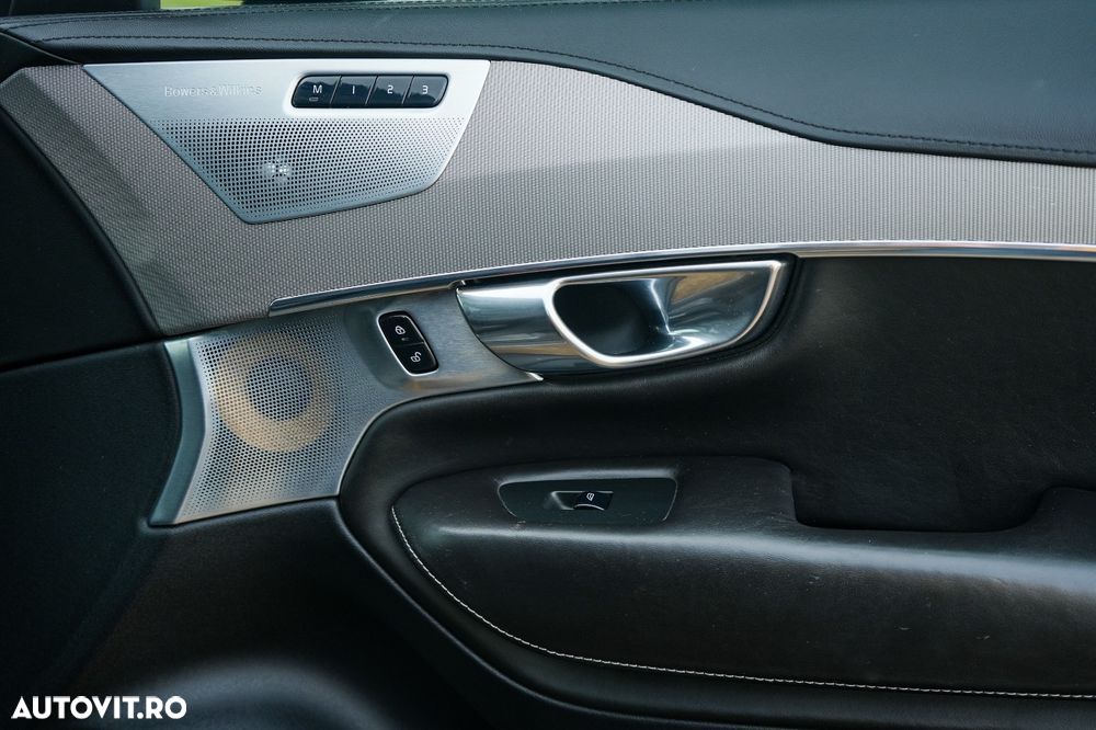 Volvo XC 90 D5 AWD Geartonic First Edition - 13