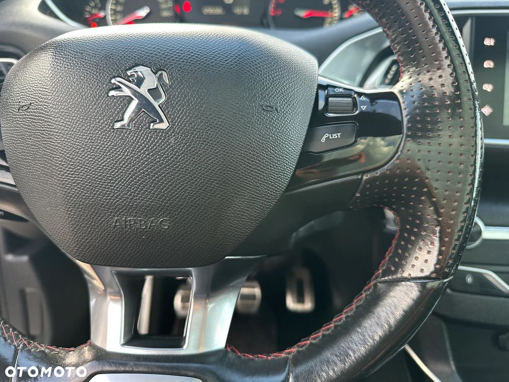 Peugeot 308 1.2 PureTech GPF GT Pack S&S - 22