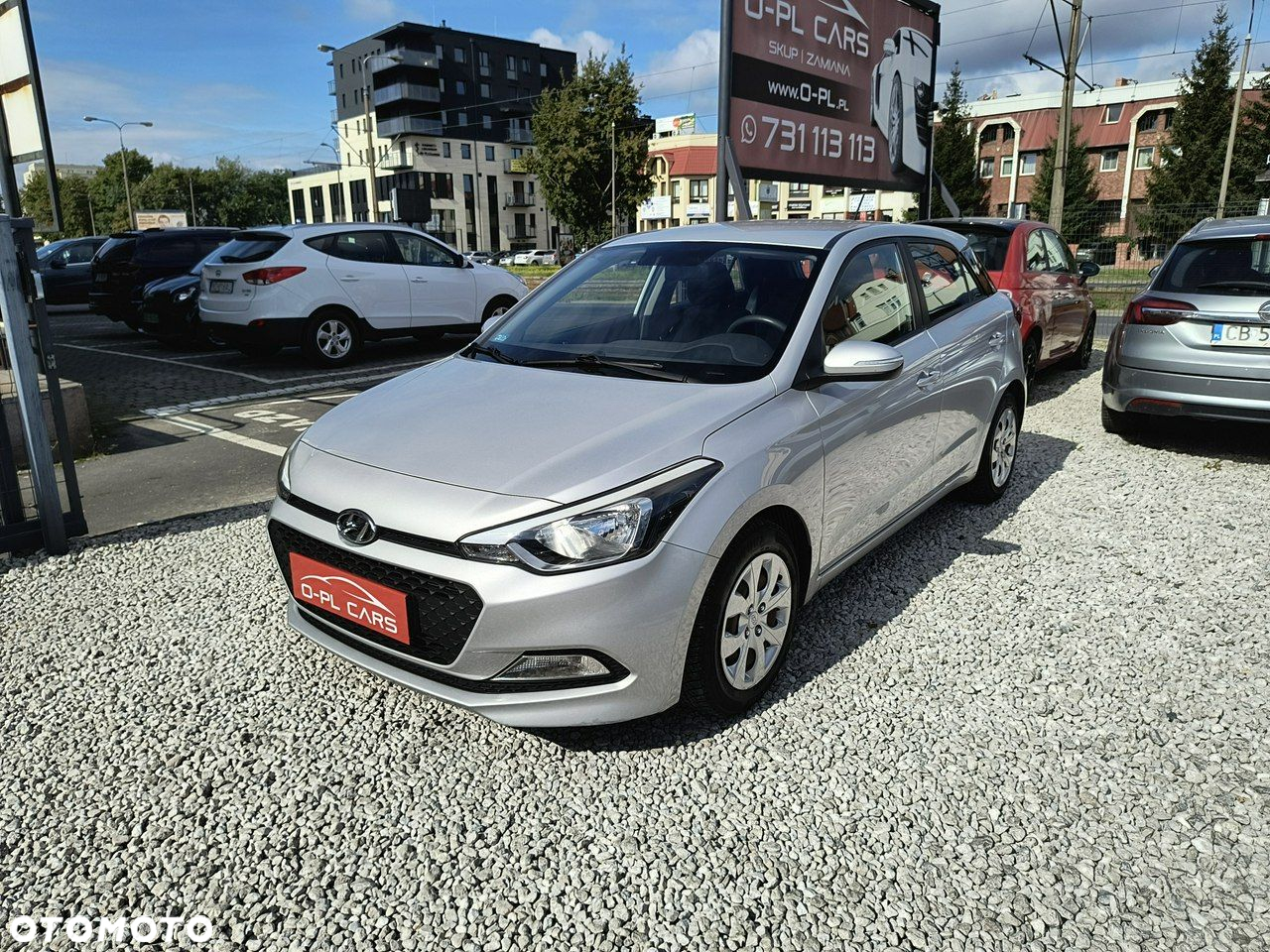 Hyundai i20 - 16
