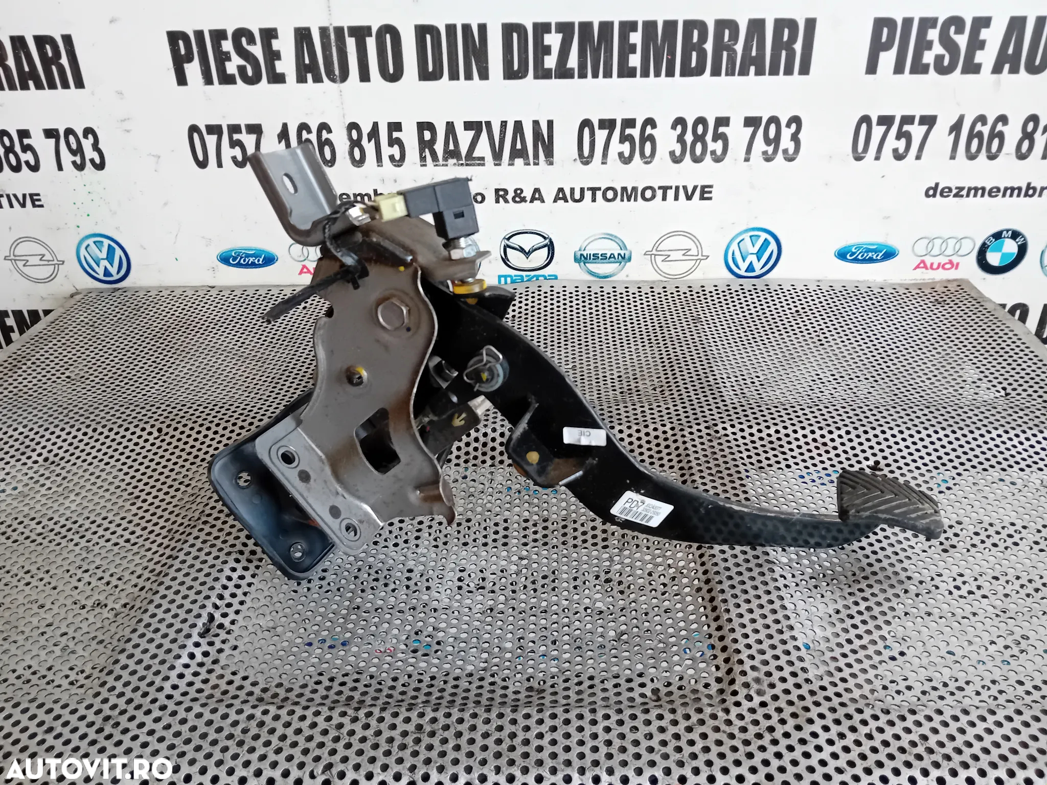 Pedale Pedala Frana Ambreiaj Kia Sportage 2010-2015 Volan Stanga Motor D4HA Manual 6+1 - 5