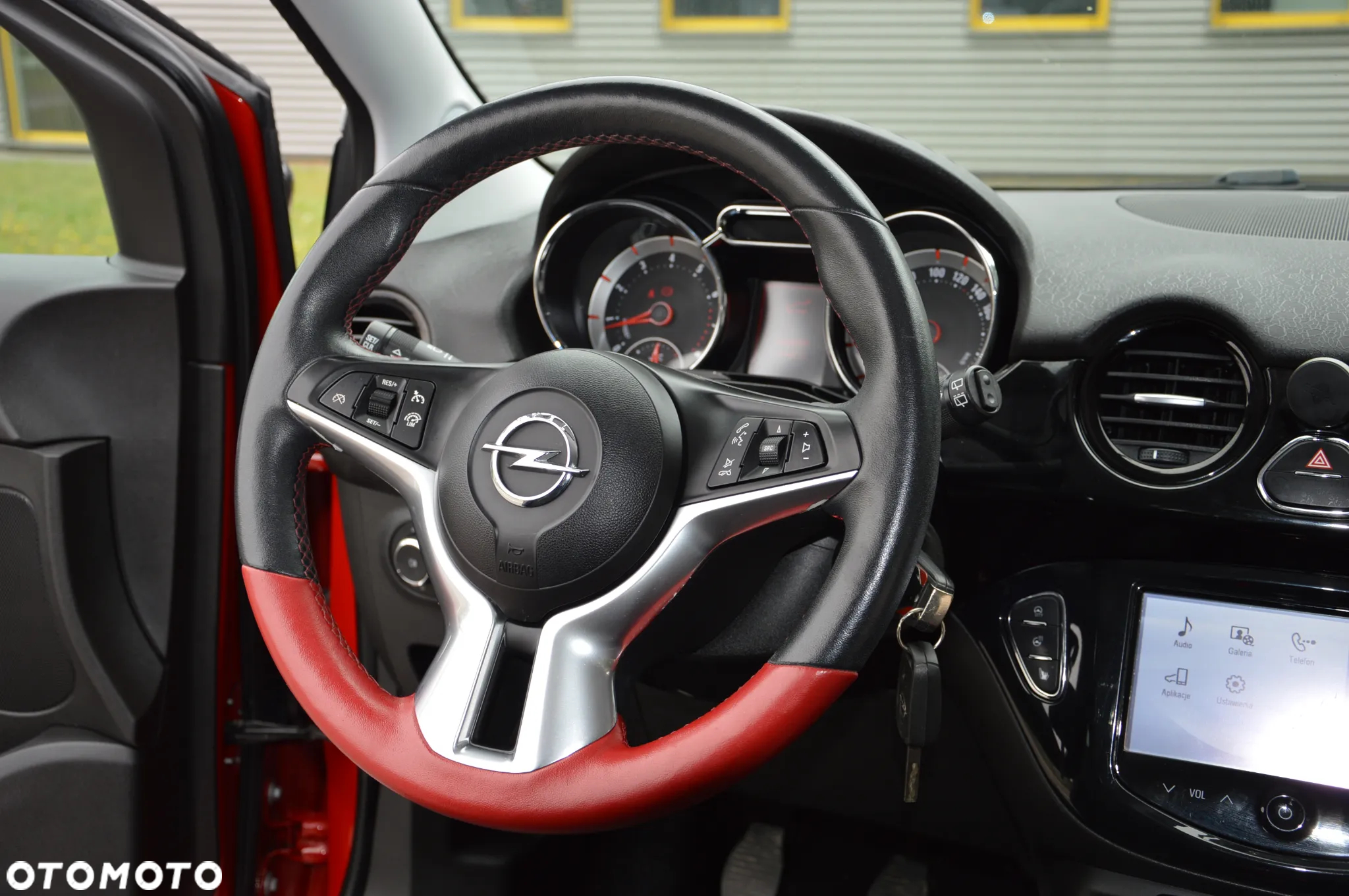 Opel Adam 1.2 Black Jack S&S - 26