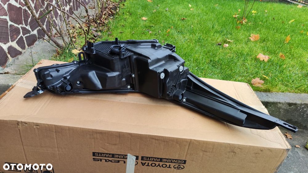 Toyota C-HR 16-19 Lampa Przód Przednia Lewa Full LED Oryginał Nieklejona - 8