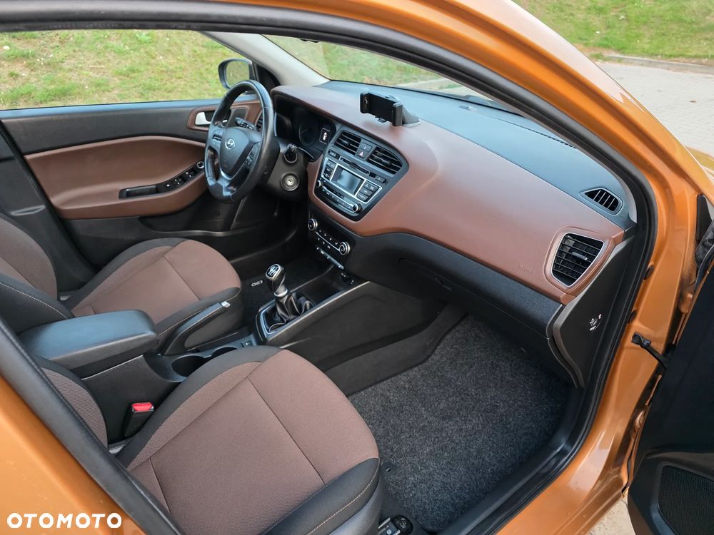 Hyundai i20 - 14