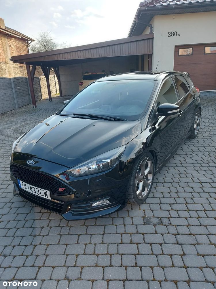 Ford Focus ST - 3