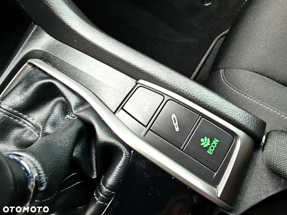 Honda Civic 1.0 i-VTEC Turbo Executive Sport Line - 16