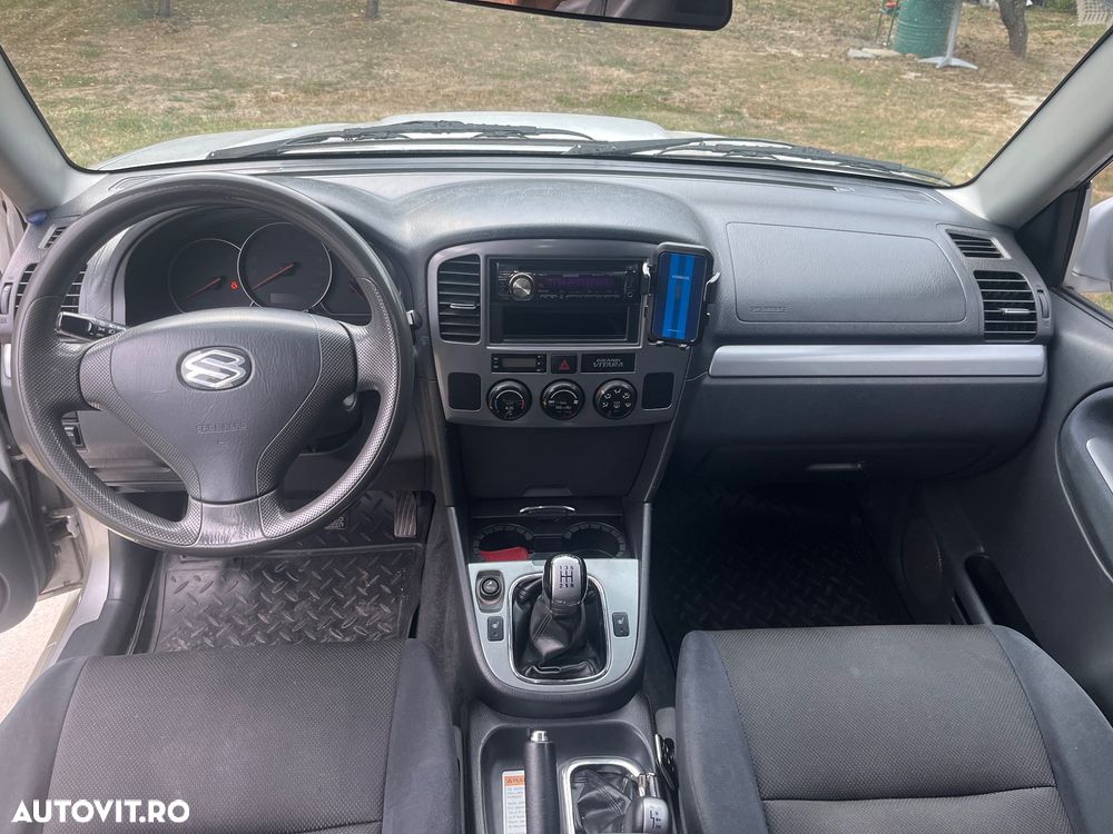 Suzuki Grand Vitara 2.0 TD Comfort - 9