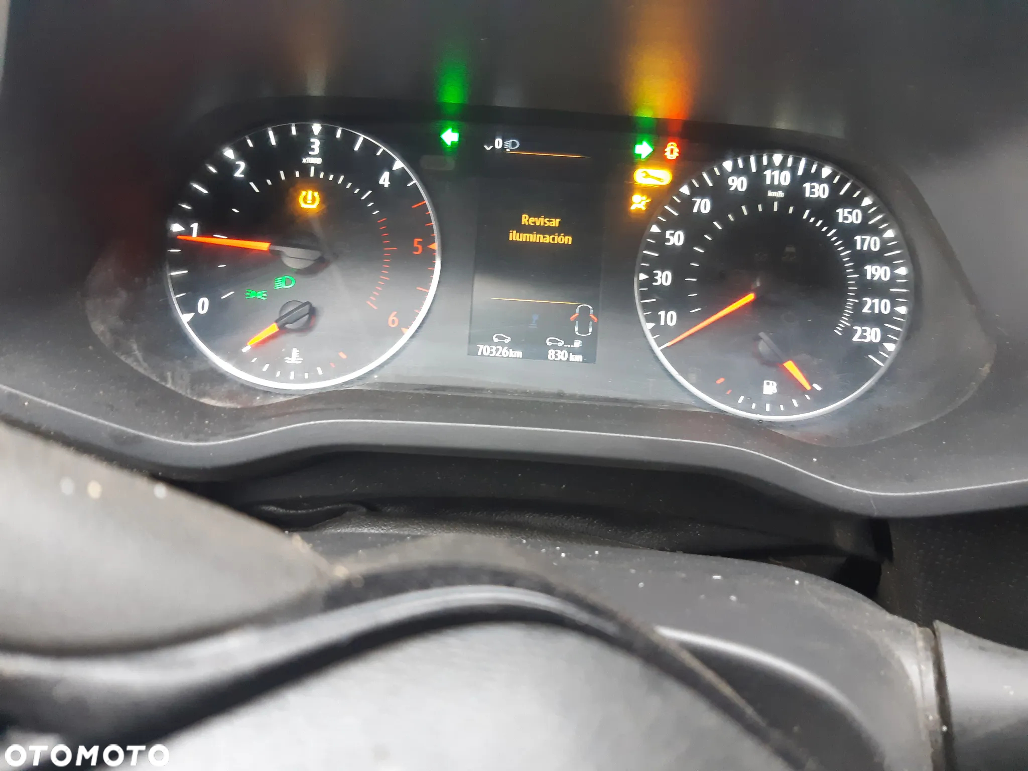 Renault Trafic - 2