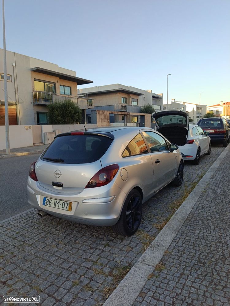 Opel Corsa - 2