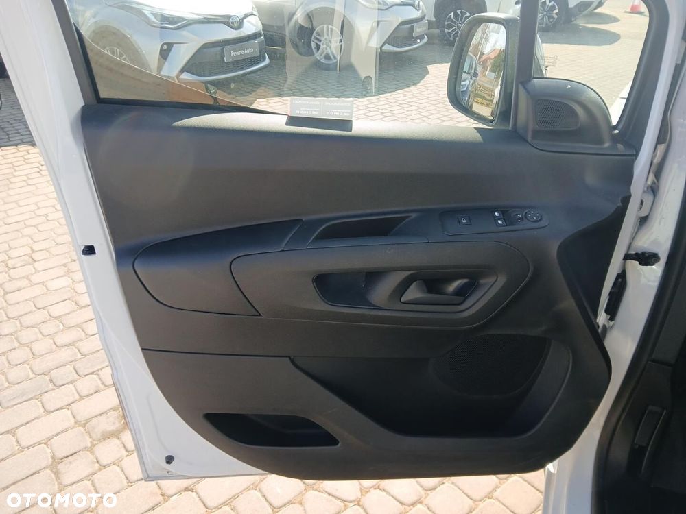 Toyota PROACE CITY - 23