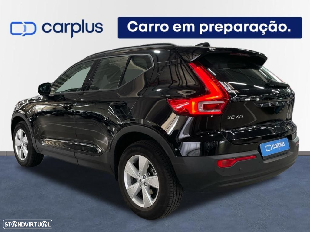 Volvo XC 40 1.5 T3 Tech Edition - 2