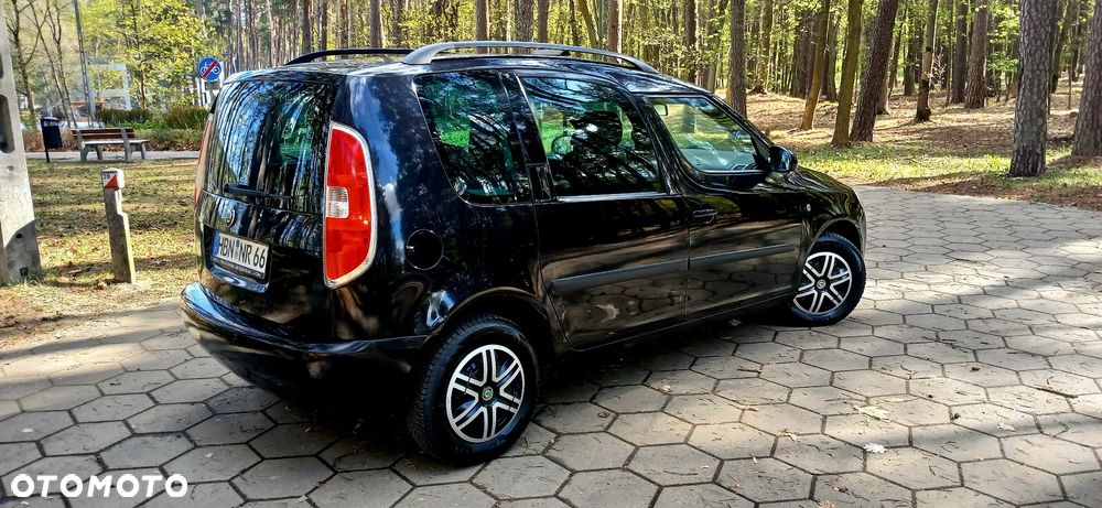 Skoda Roomster 1.4 MPI Elegance PLUS EDITION - 5