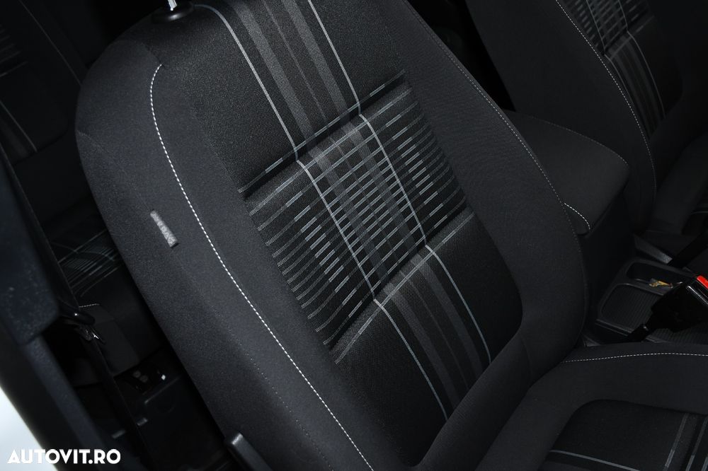 Volkswagen Tiguan 2.0 TDI DPF 4Motion BlueMotion Technology DSG Lounge Track & Style - 24