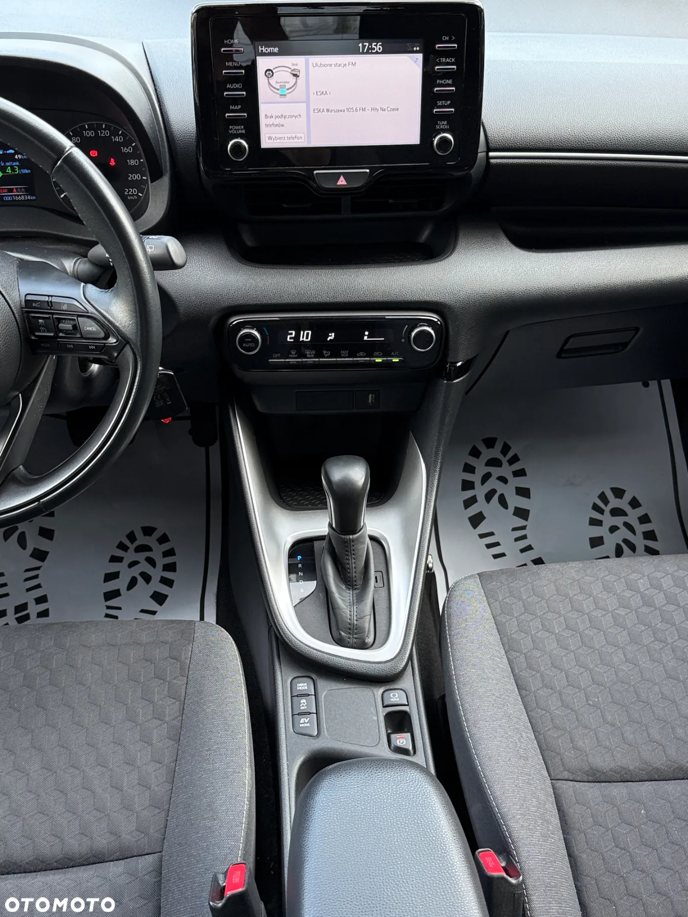 Toyota Yaris Hybrid 1.5 Comfort - 8