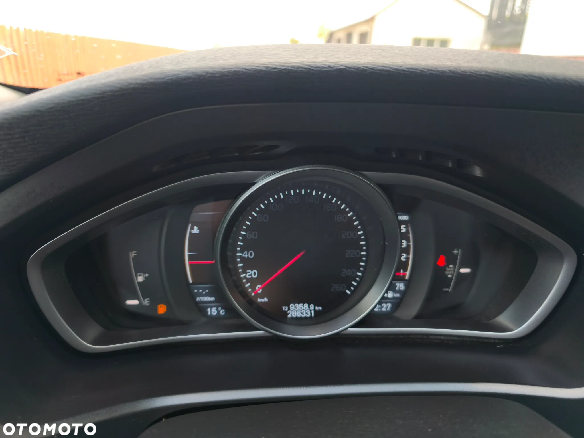 Volvo V40 D2 Momentum - 12