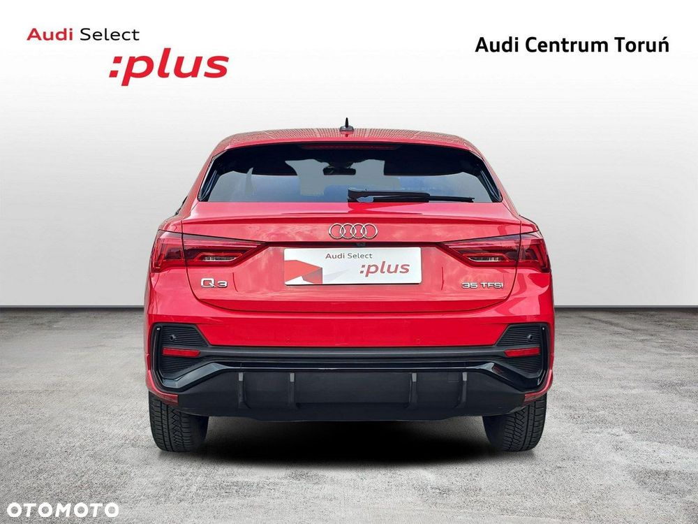 Audi Q3 Sportback - 4