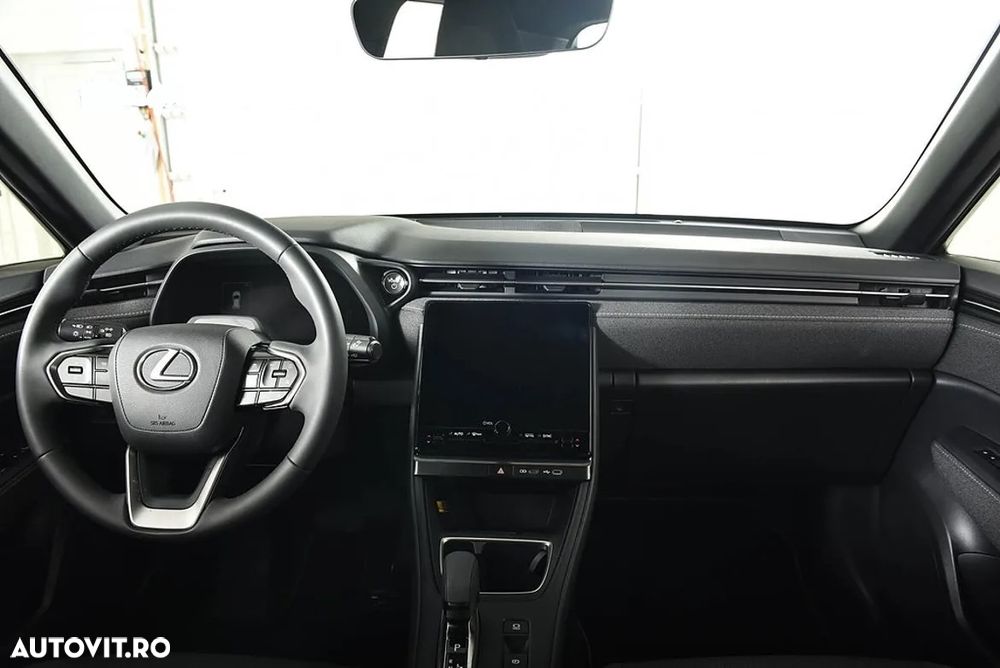 Lexus LBX FWD Original Edition - 10