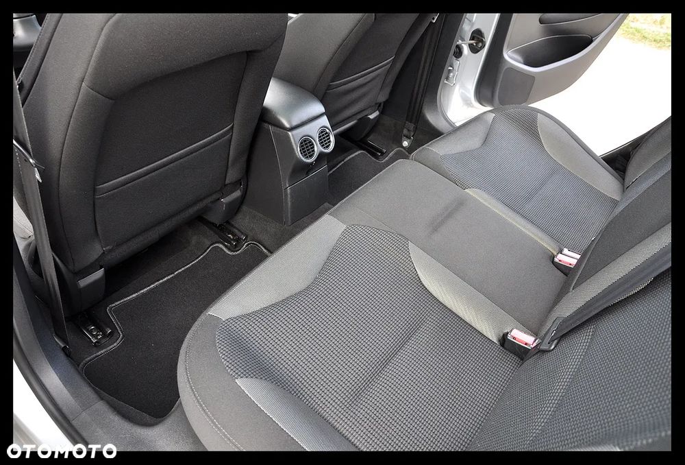 Peugeot 308 120 VTi Premium - 23