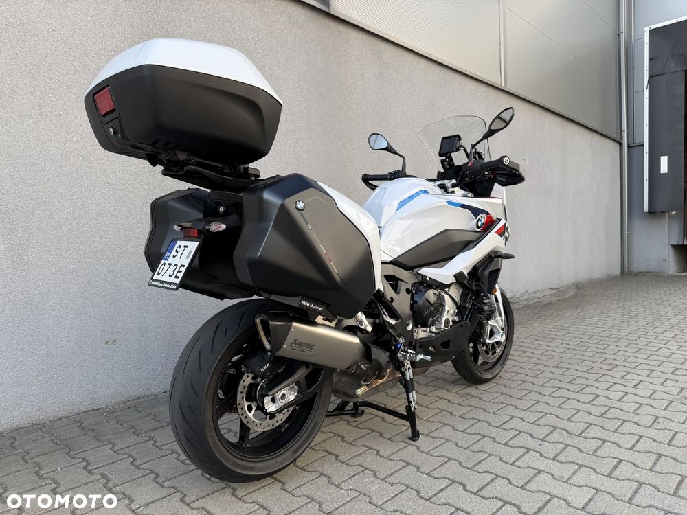 BMW XR - 5