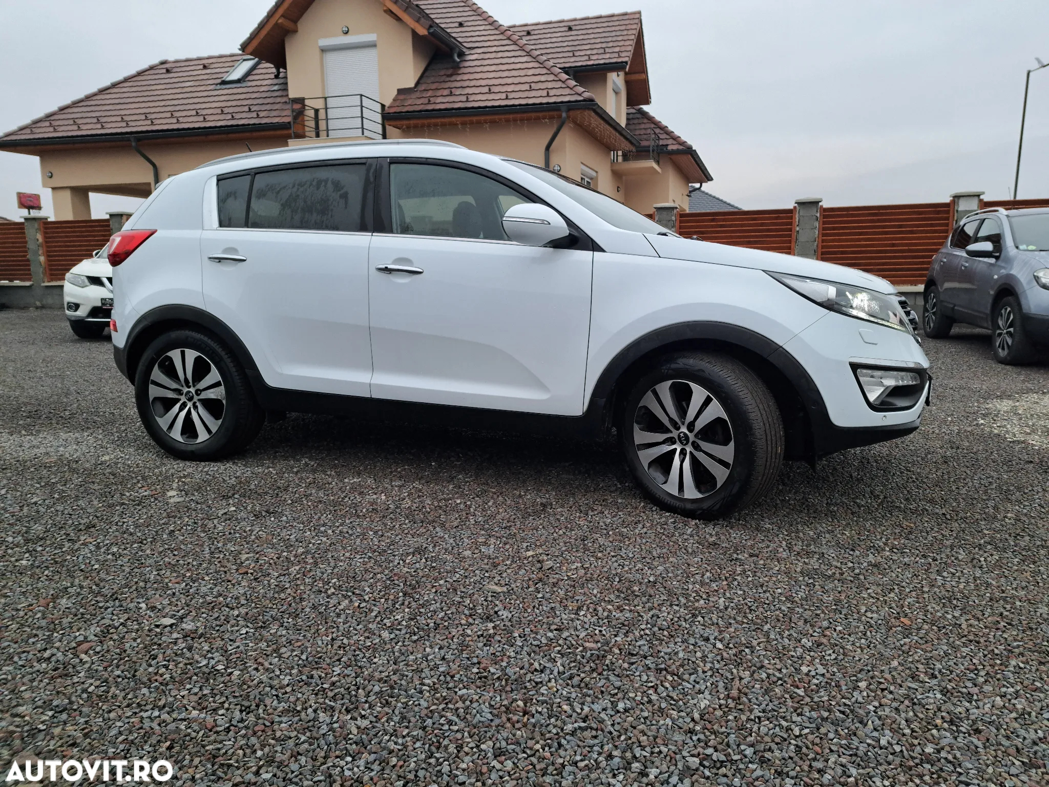 Kia Sportage 1.7 CRDI 2WD ISG Spirit - 14