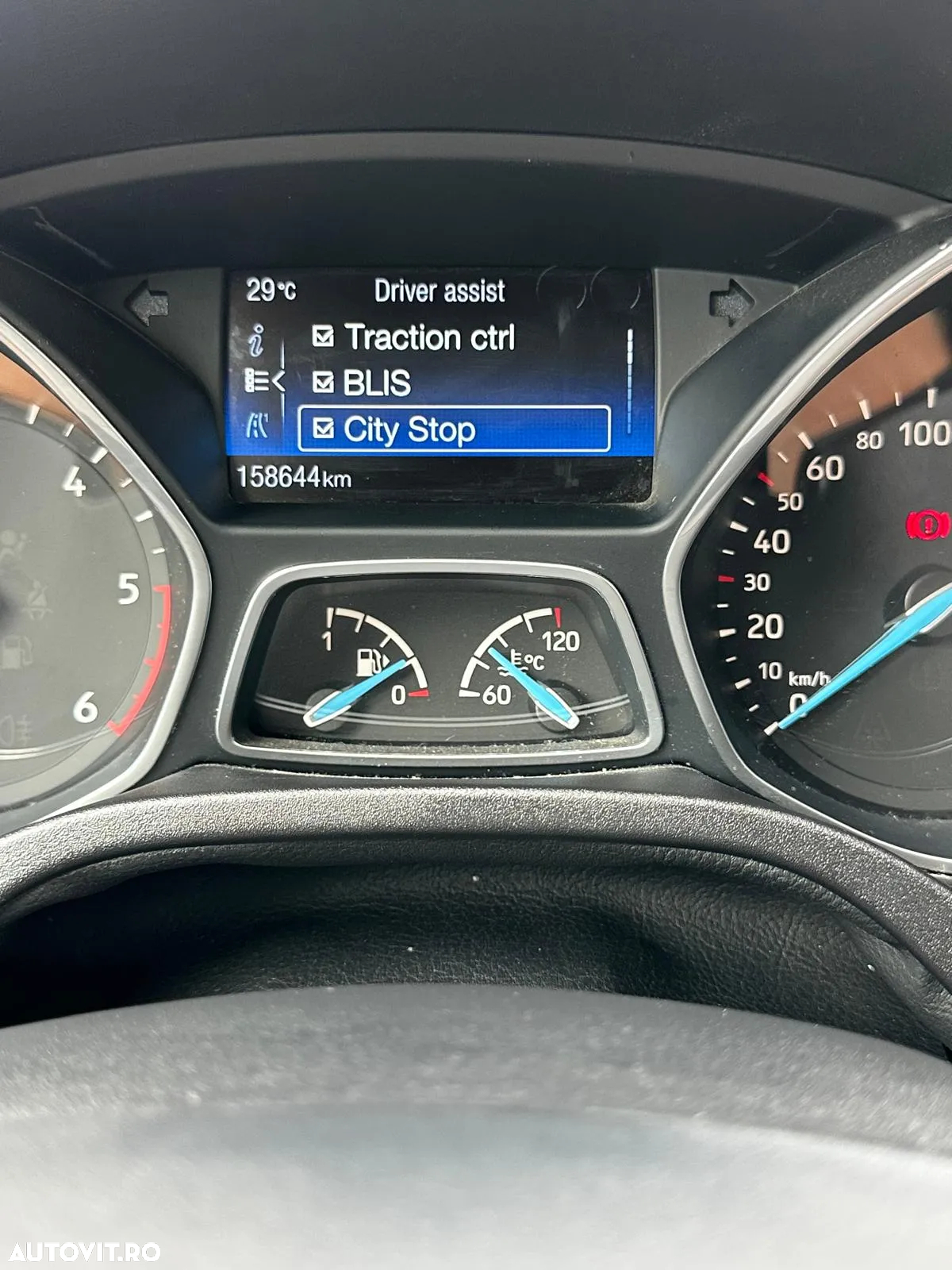 Ford Focus 1.5 EcoBlue Start-Stopp-System TITANIUM X - 27
