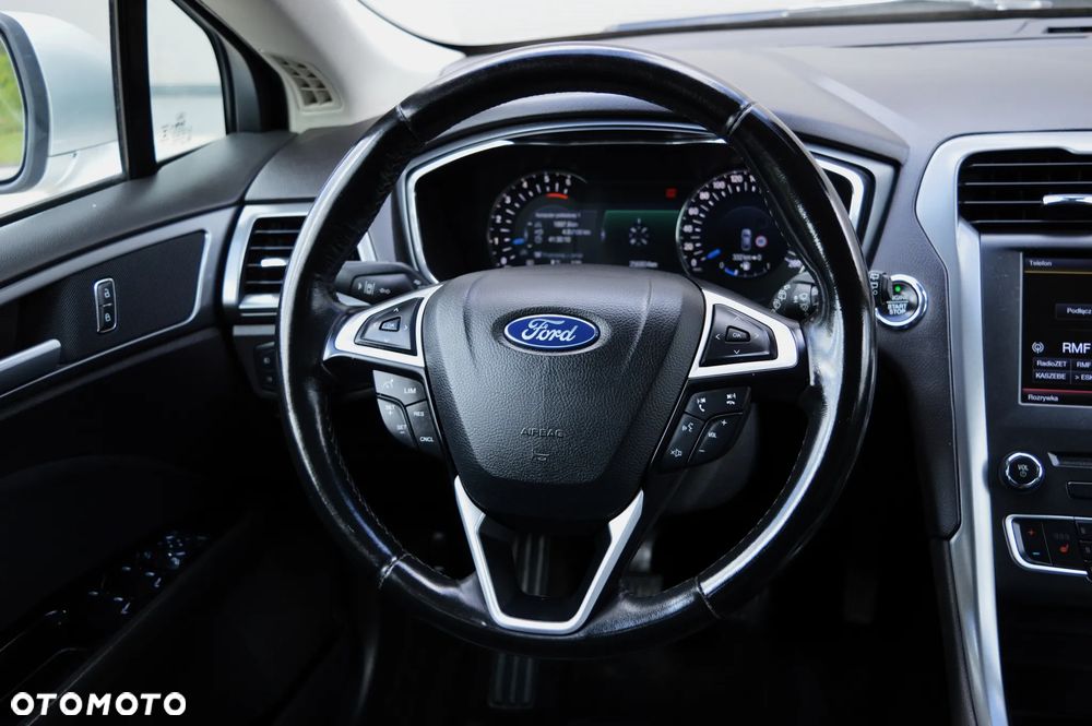 Ford Mondeo 1.6 TDCi Platinium X Plus (Titanium) - 21