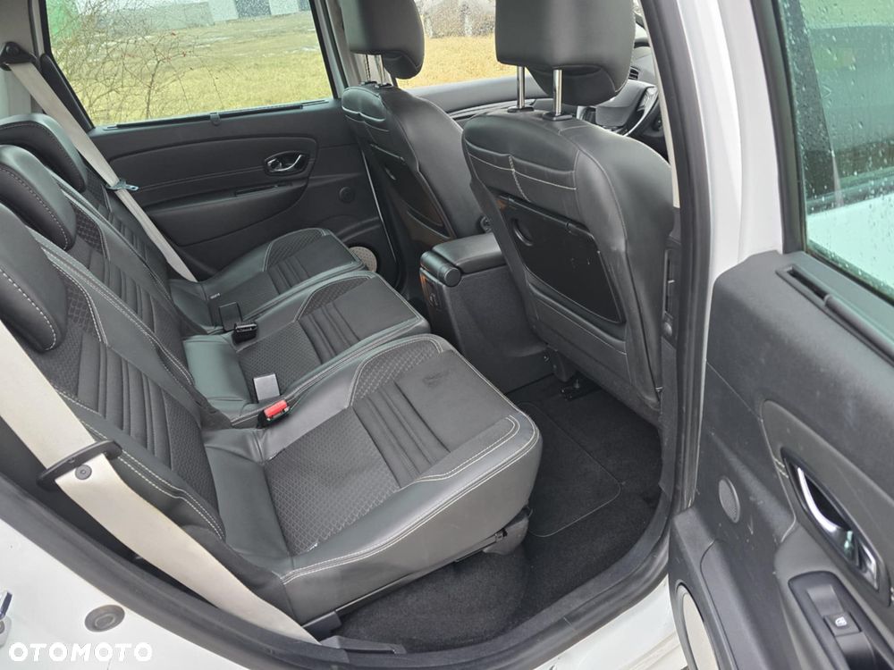 Renault Scenic Energy dCi 130 Euro 6 S&S Bose Edition - 14