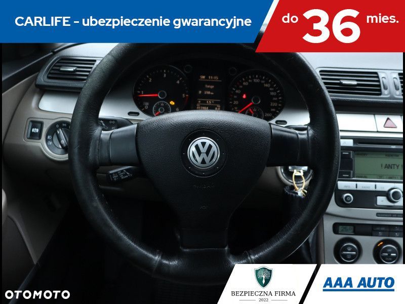 Volkswagen Passat - 18