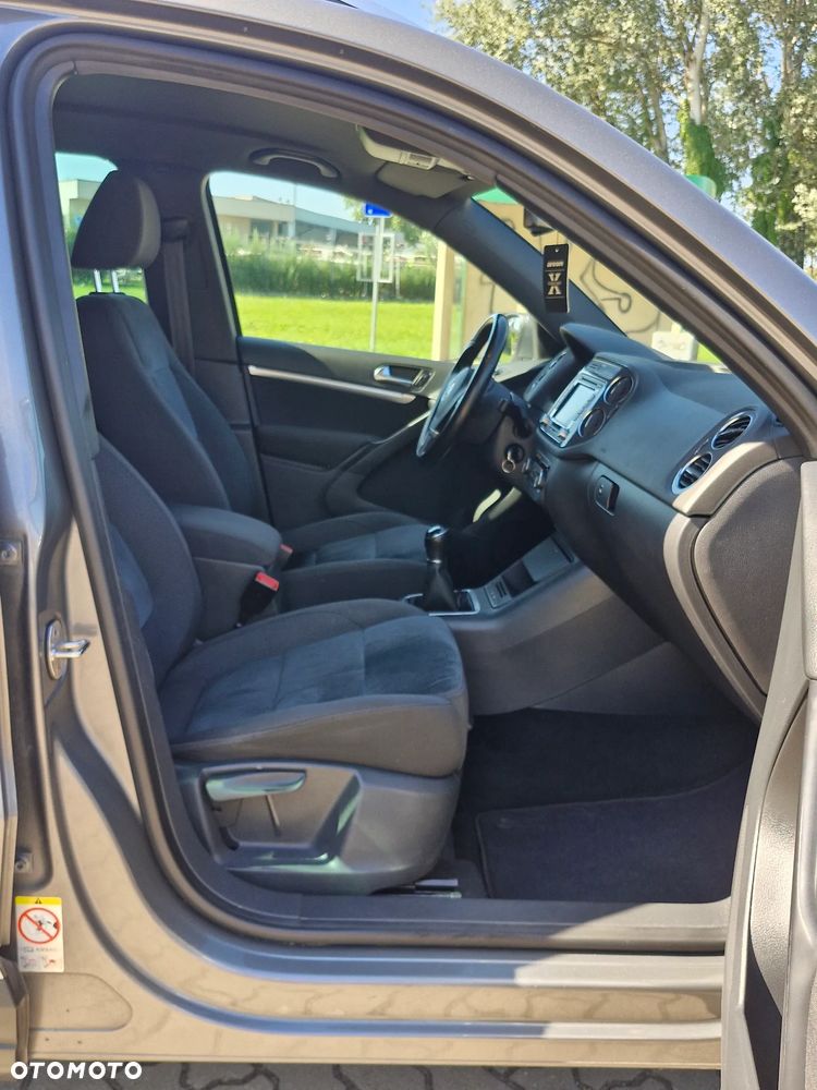 Volkswagen Tiguan 2.0 TDI DPF 4Motion Track & Avenue - 20