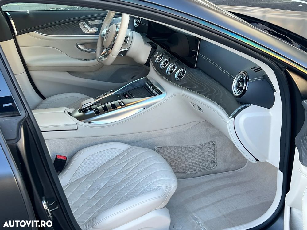 Mercedes-Benz AMG GT 4-door Coupe 53 4Matic+ - 17