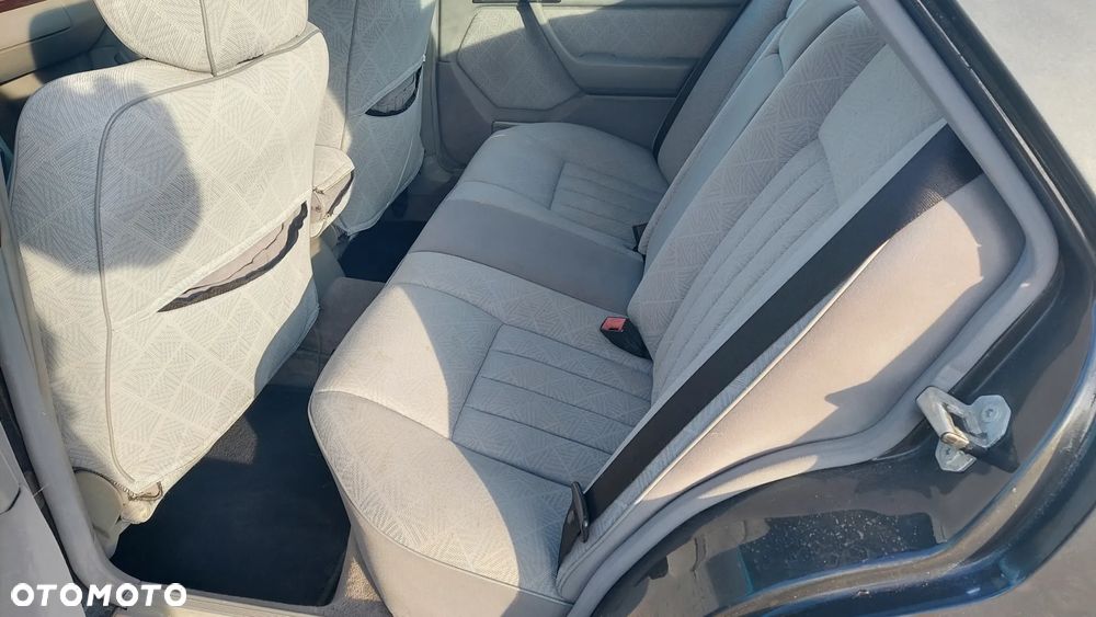 Mercedes-Benz W124 (1984-1993) - 7