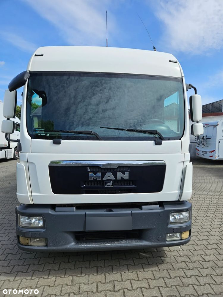 MAN Inny - 3
