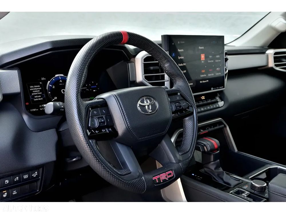 Toyota Tundra - 12