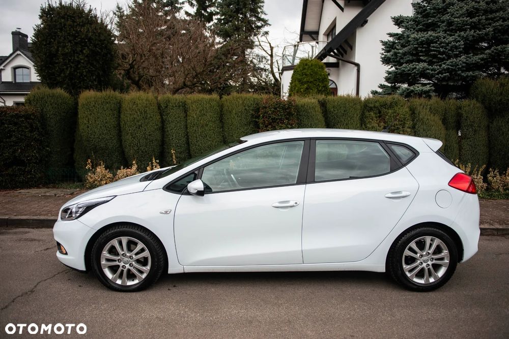 Kia Ceed 1.4 CVVT Vision - 11