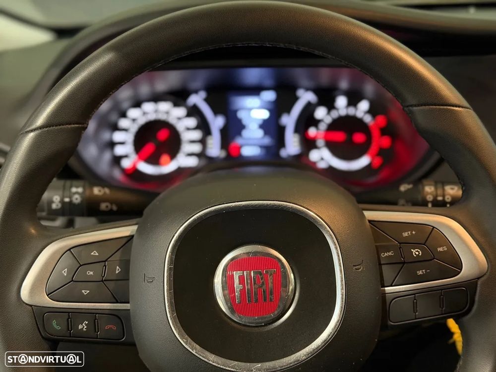 Fiat Tipo 1.3 M-Jet Comercial - 10