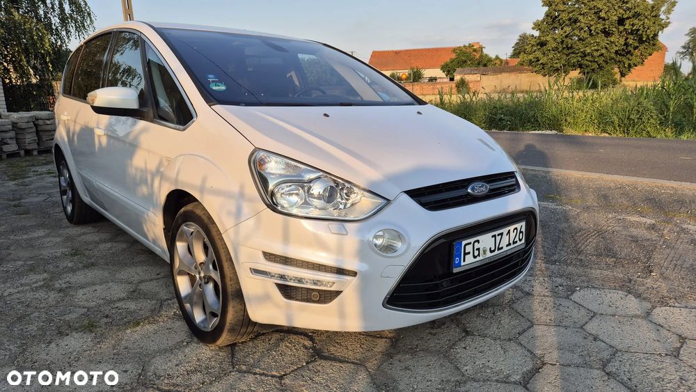 Ford S-Max - 29