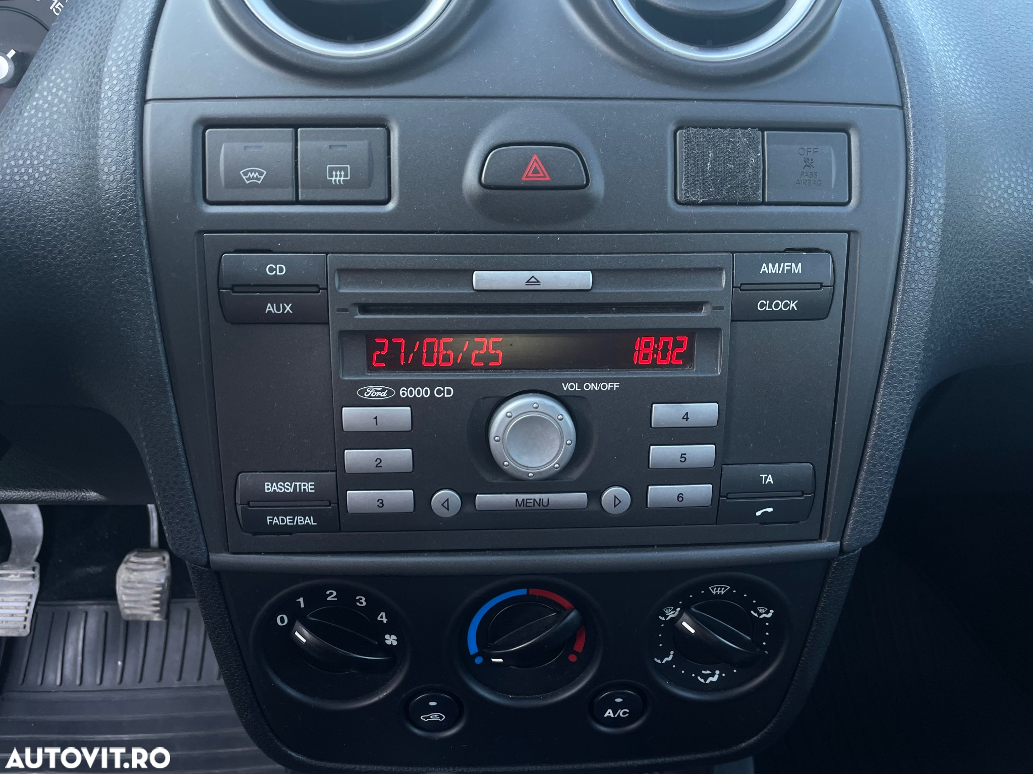 Ford Fiesta - 17
