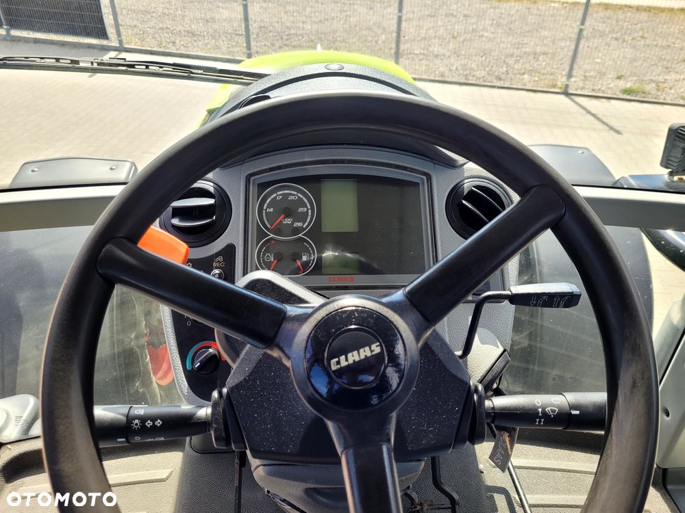 Claas ARION 630 CIS - 17