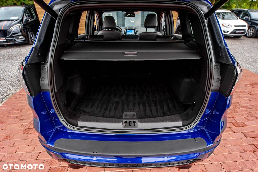 Ford Kuga 2.0 TDCi 4x4 ST-Line - 14