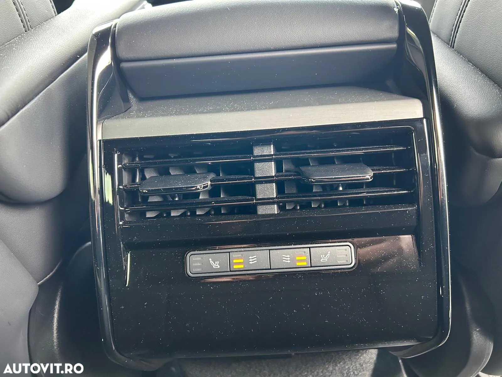 Land Rover Range Rover Sport 3.0 I6 D250 MHEV Dynamic SE - 17