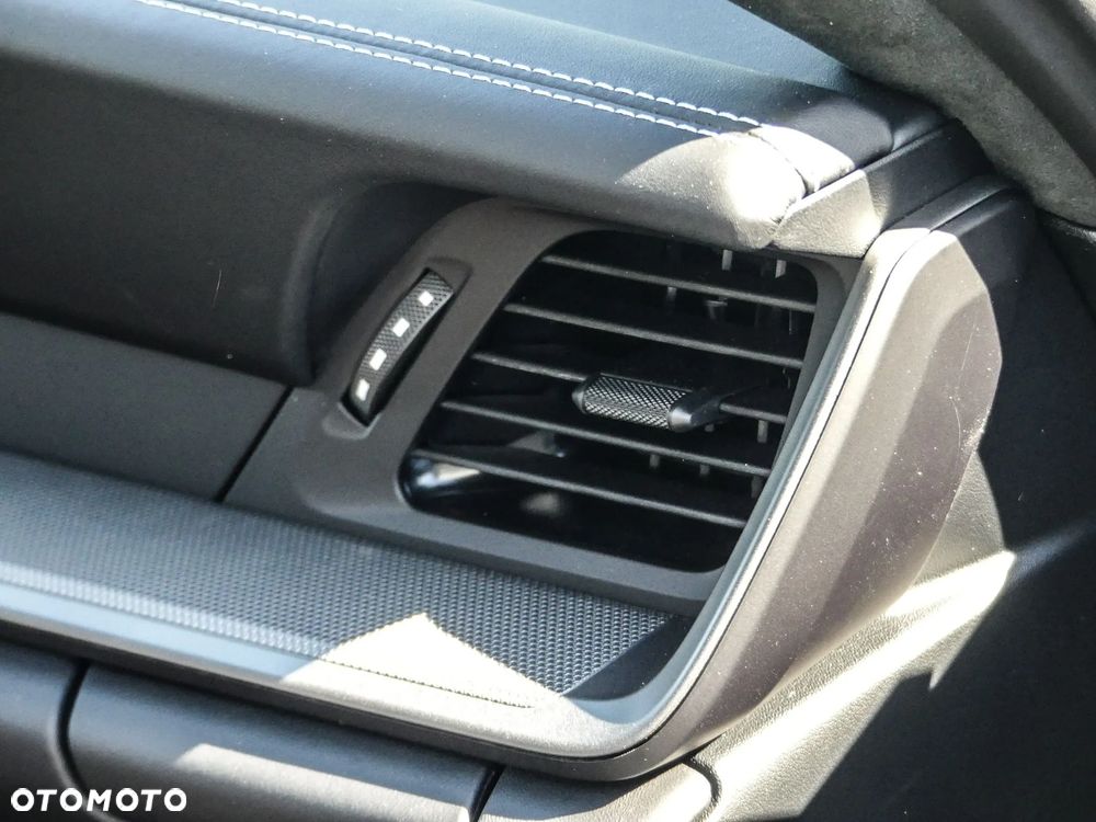 Porsche 911 Carrera S - 23