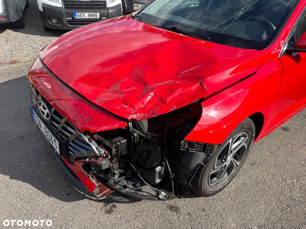 Hyundai i30 1.5 Intro - 6