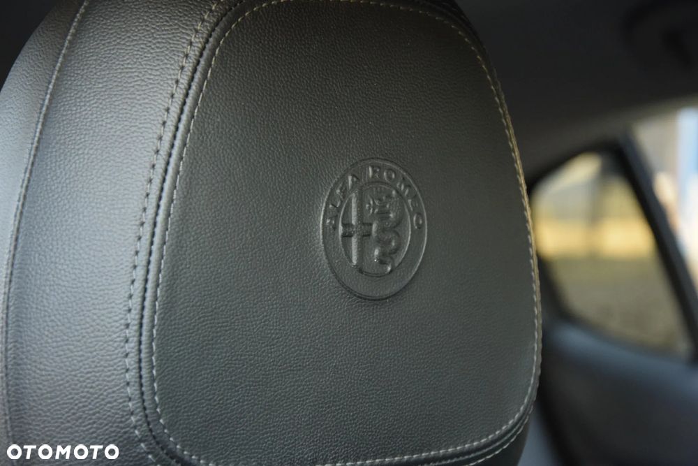 Alfa Romeo Stelvio 2.0 Turbo Super Q4 - 28