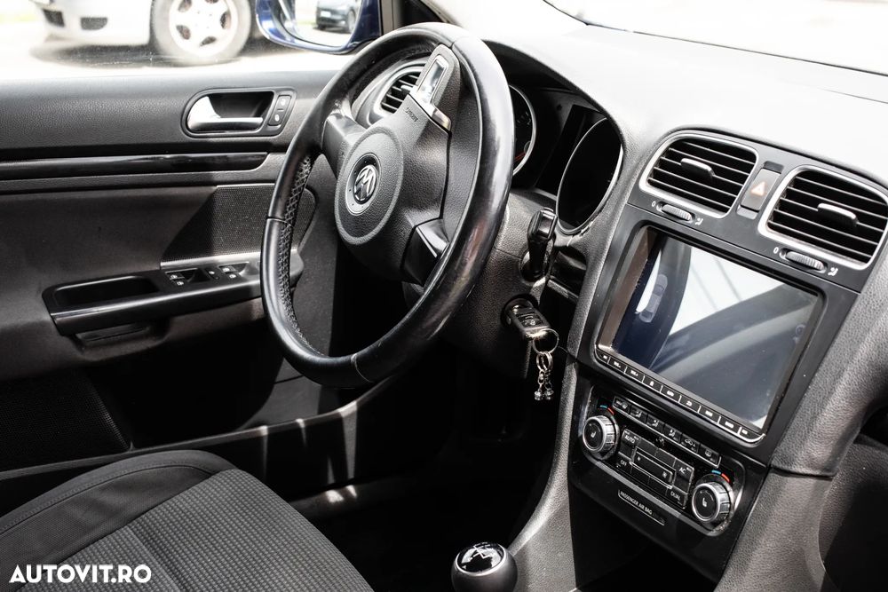 Volkswagen Golf 1.6 TDI BlueMotion Technology DPF Comfortline - 11