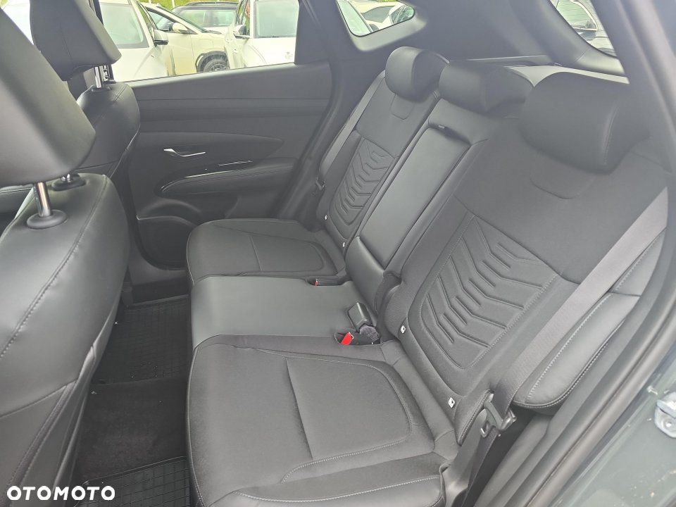 Hyundai Tucson - 12